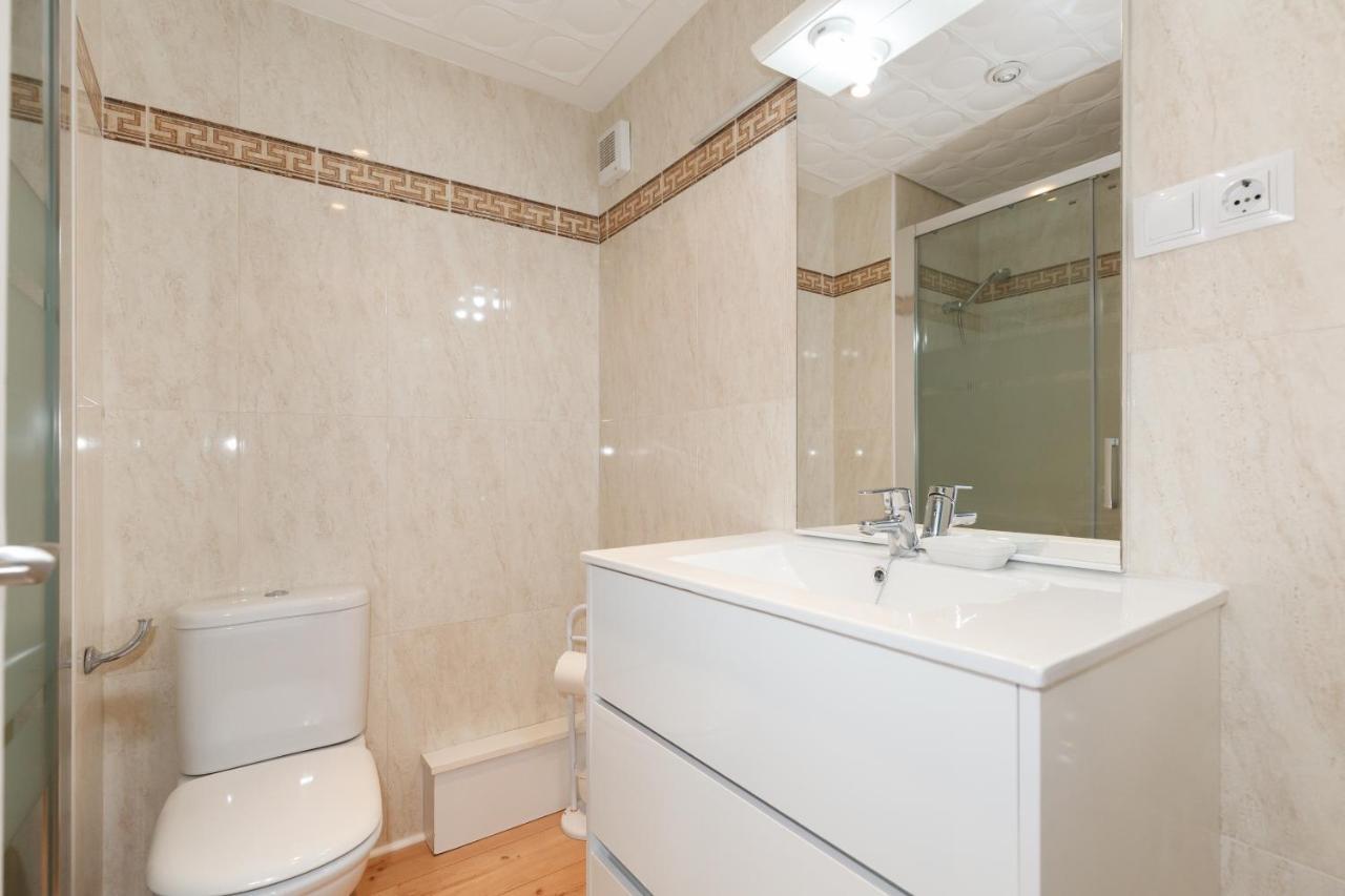 Apartamento Vora Mar 33 カンブリルス エクステリア 写真